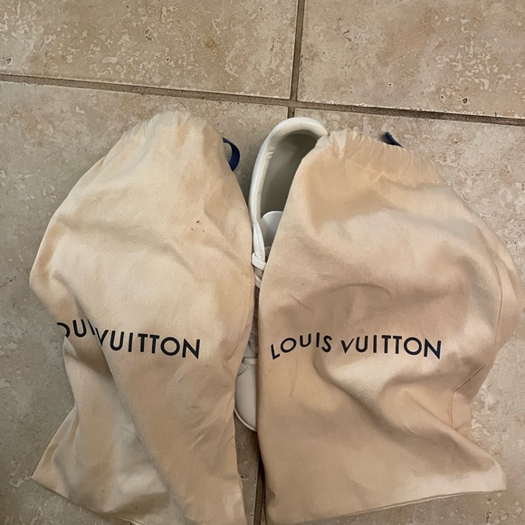 Authentic Louis Vuitton Luxembourg sneakers, size men’s UK 7 - Picture 4 of 12